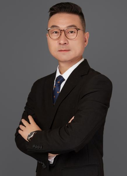 司铭宇老师形象照